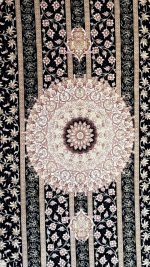 Silk Tapestrie - Image 4